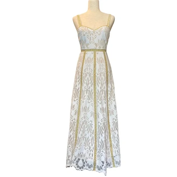 foxiedox | Dresses | Foxiedox White Lace Overlay Evening Dress With Gold Metallic Trim | Poshmark foxiedox | Dresses | Foxiedox White Lace Overlay Evening Dress With Gold Metallic Trim | Poshmark